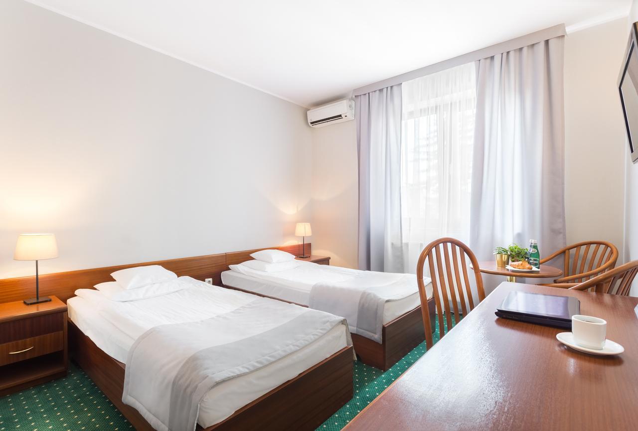 Hotel T&T Poznaň Exteriér fotografie