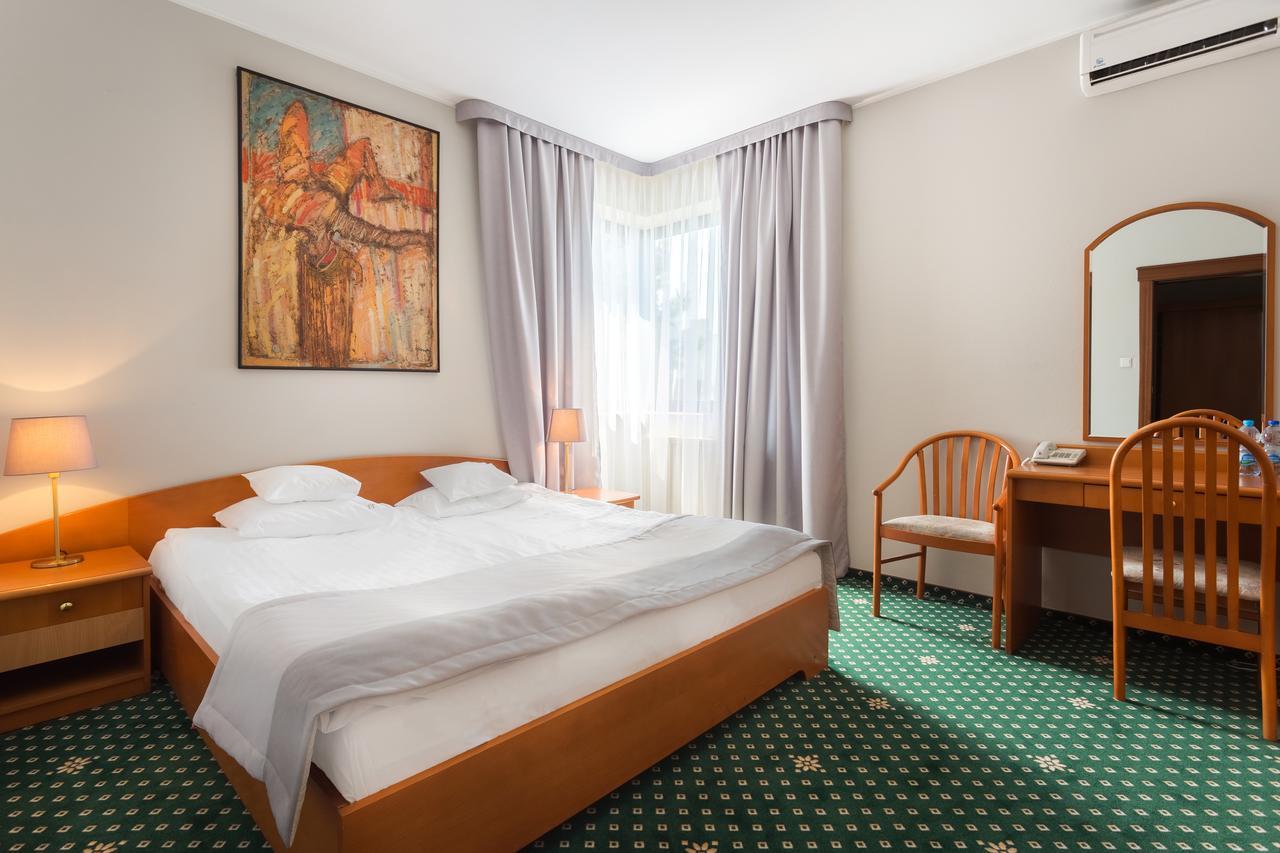 Hotel T&T Poznaň Exteriér fotografie